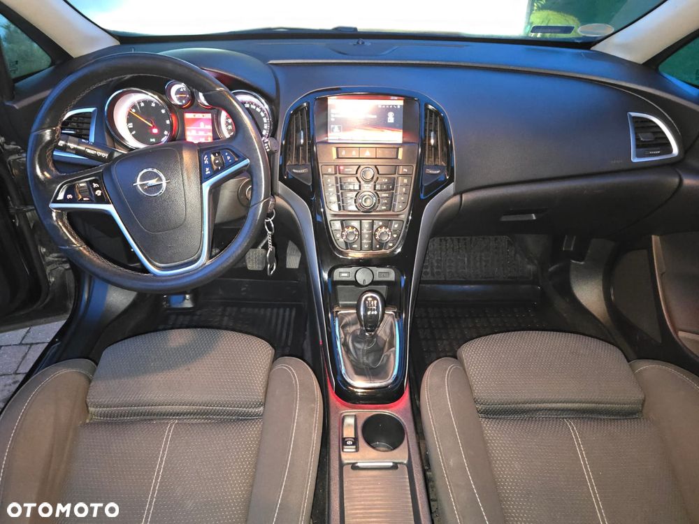 Opel Astra 2.0 CDTI DPF SportsTourer Edition - 7