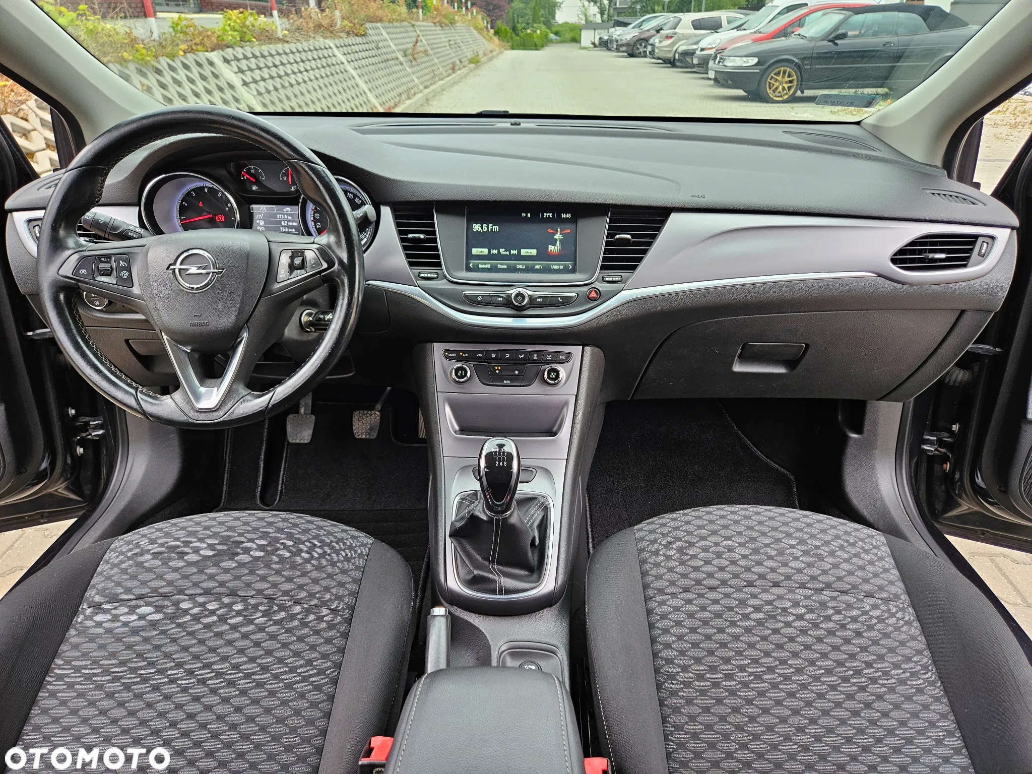 Opel Astra V 1.4 T Enjoy - 9