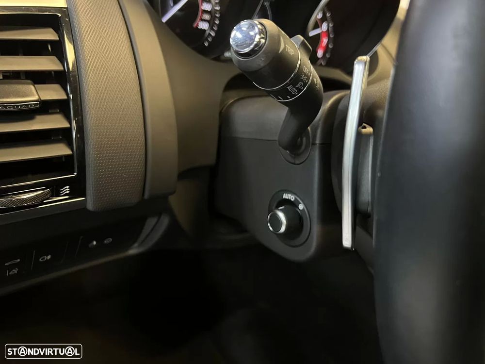 Jaguar F-Type P300 Aut. R-Dynamic Black - 44