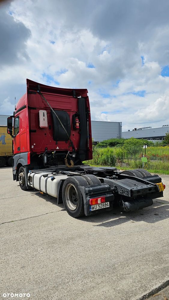 Mercedes-Benz Actros - 7