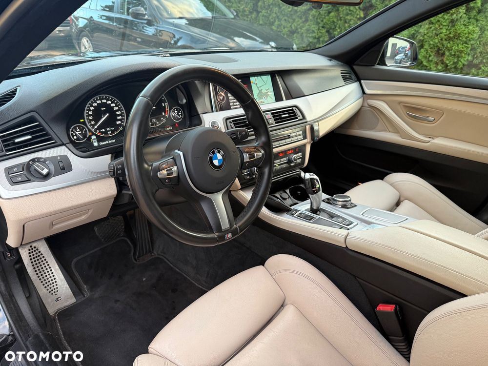 BMW Seria 5 520d Touring M Sport Edition - 18