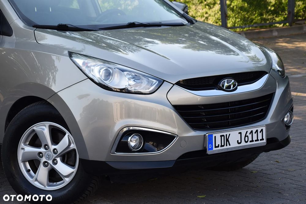 Hyundai ix35 2.0 CRDi 4WD Automatik Premium - 4