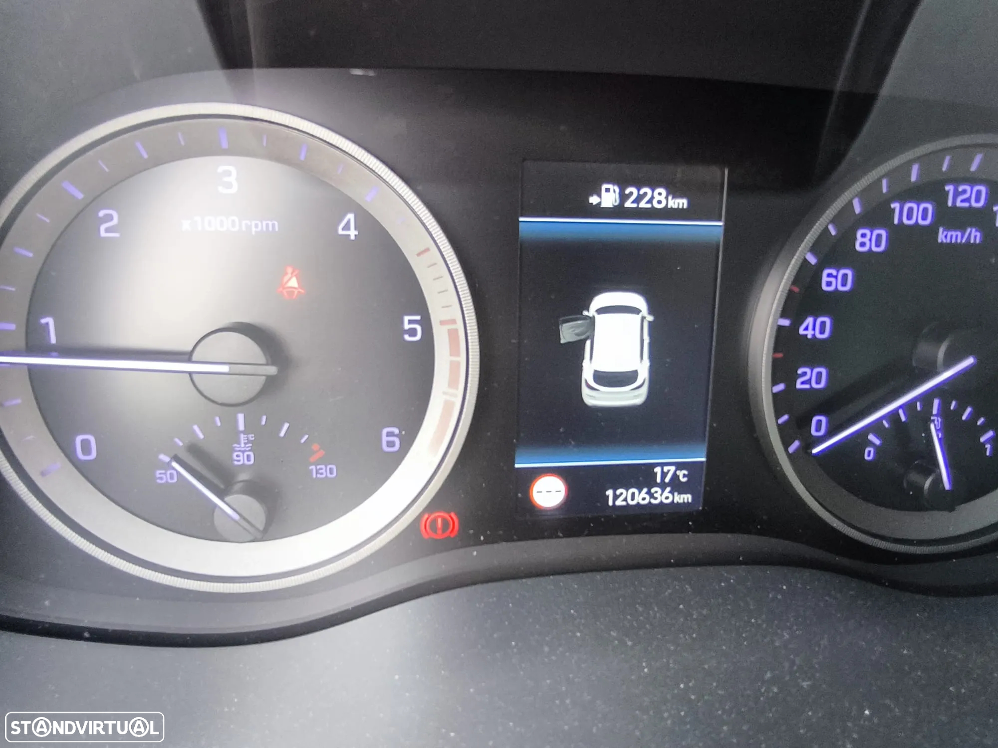 Hyundai Tucson 1.6 CRDi Premium +P.Pele+P.Style - 20