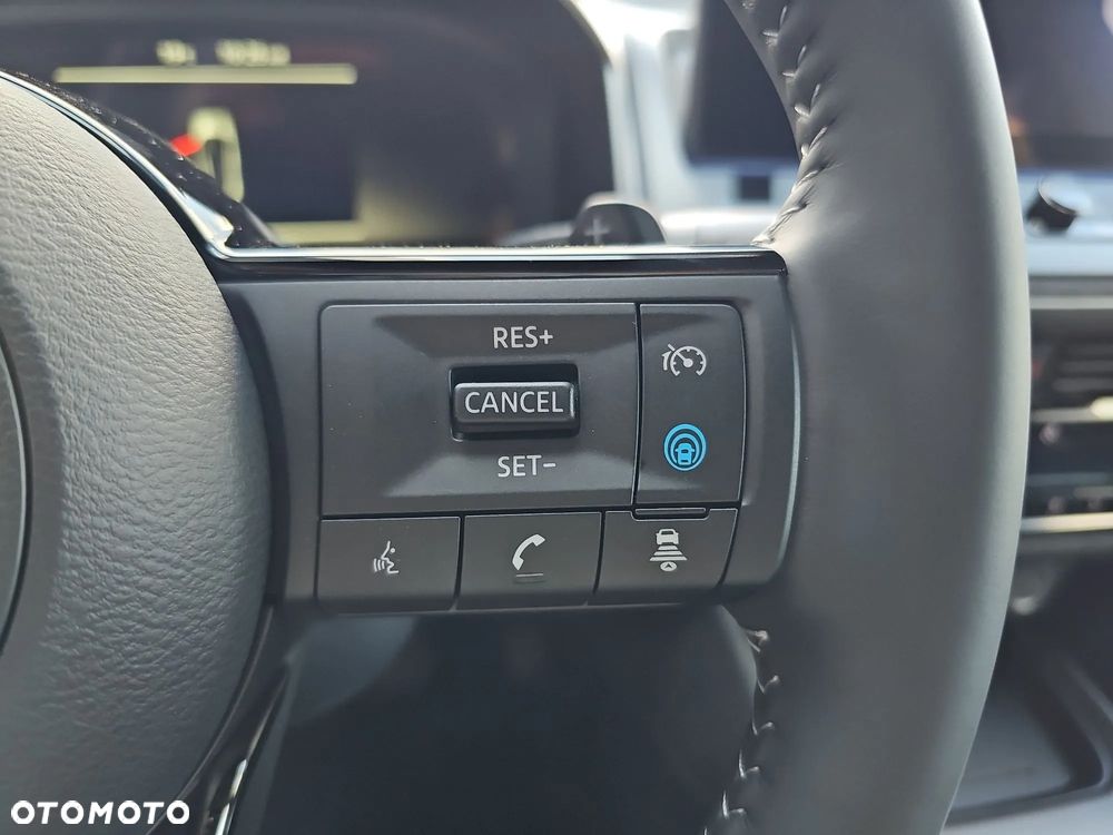 Nissan Qashqai - 11