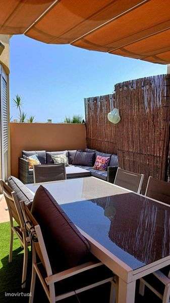 T0 convertível em T1 com amplo Terraço - Grande imagem: 2/12