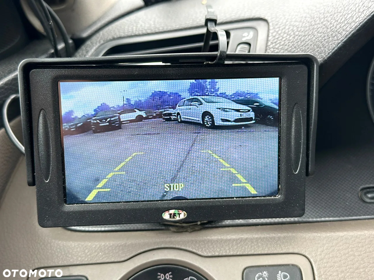 Volkswagen Passat 2.0 TDI DPF Trendline - 17