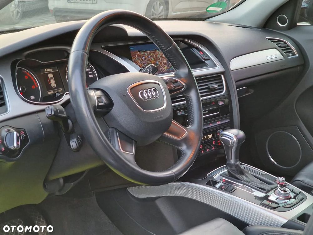 Audi A4 2.0 TDI DPF clean diesel quattro S tronic S line Sportpaket - 5