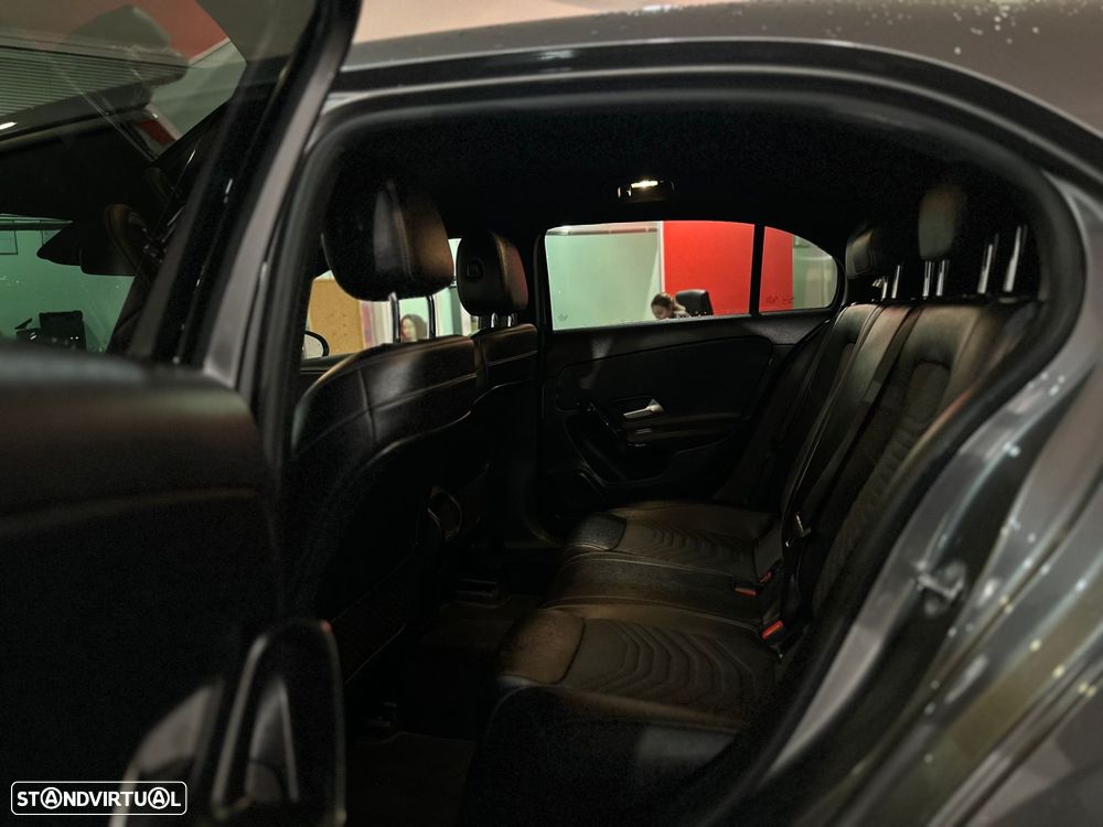 Mercedes-Benz A 180 d Style Plus Aut. - 40