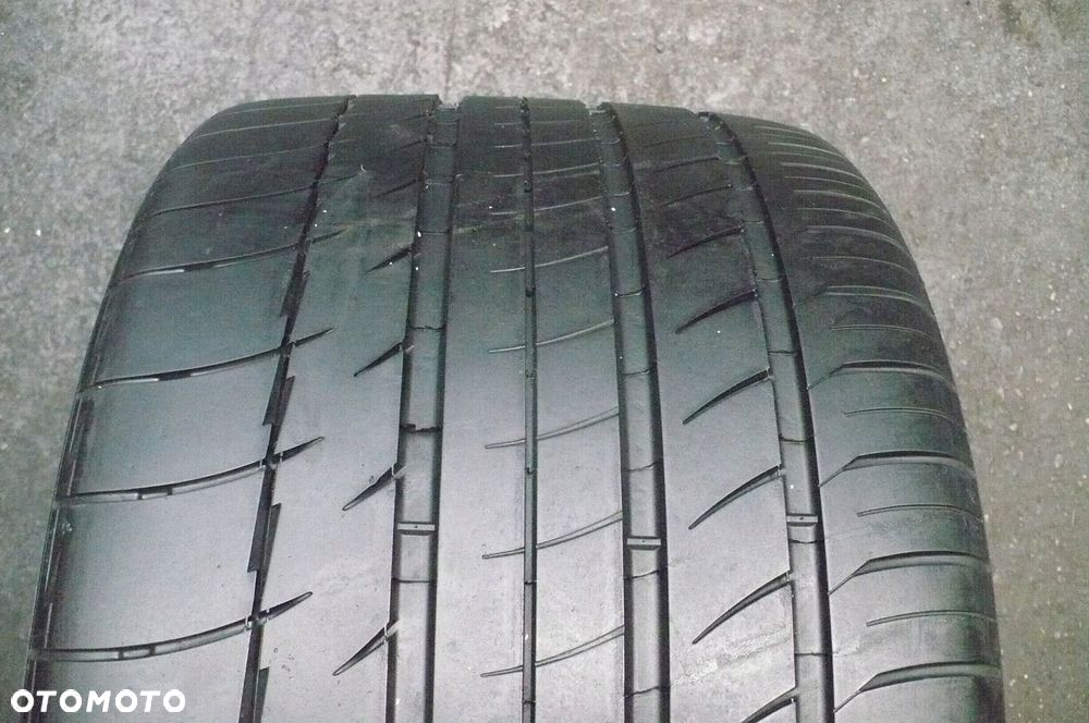 MICHELIN Pilot Sport PS2 305/30R19 5,5mm 2021