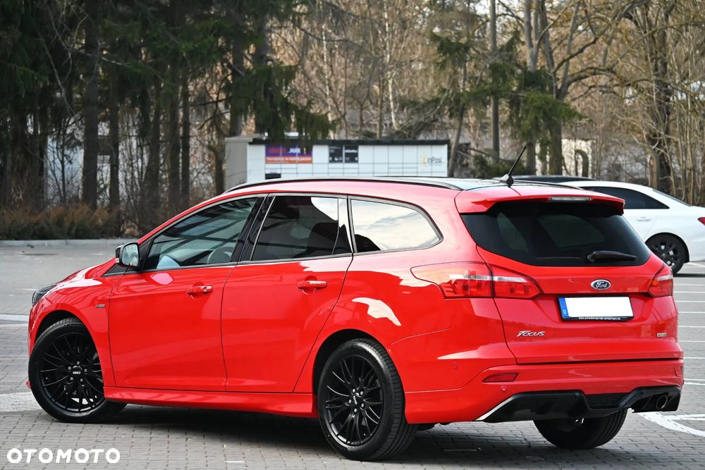 Ford Focus 1.5 EcoBoost STart-Stopp-System ST-LINE X - 20