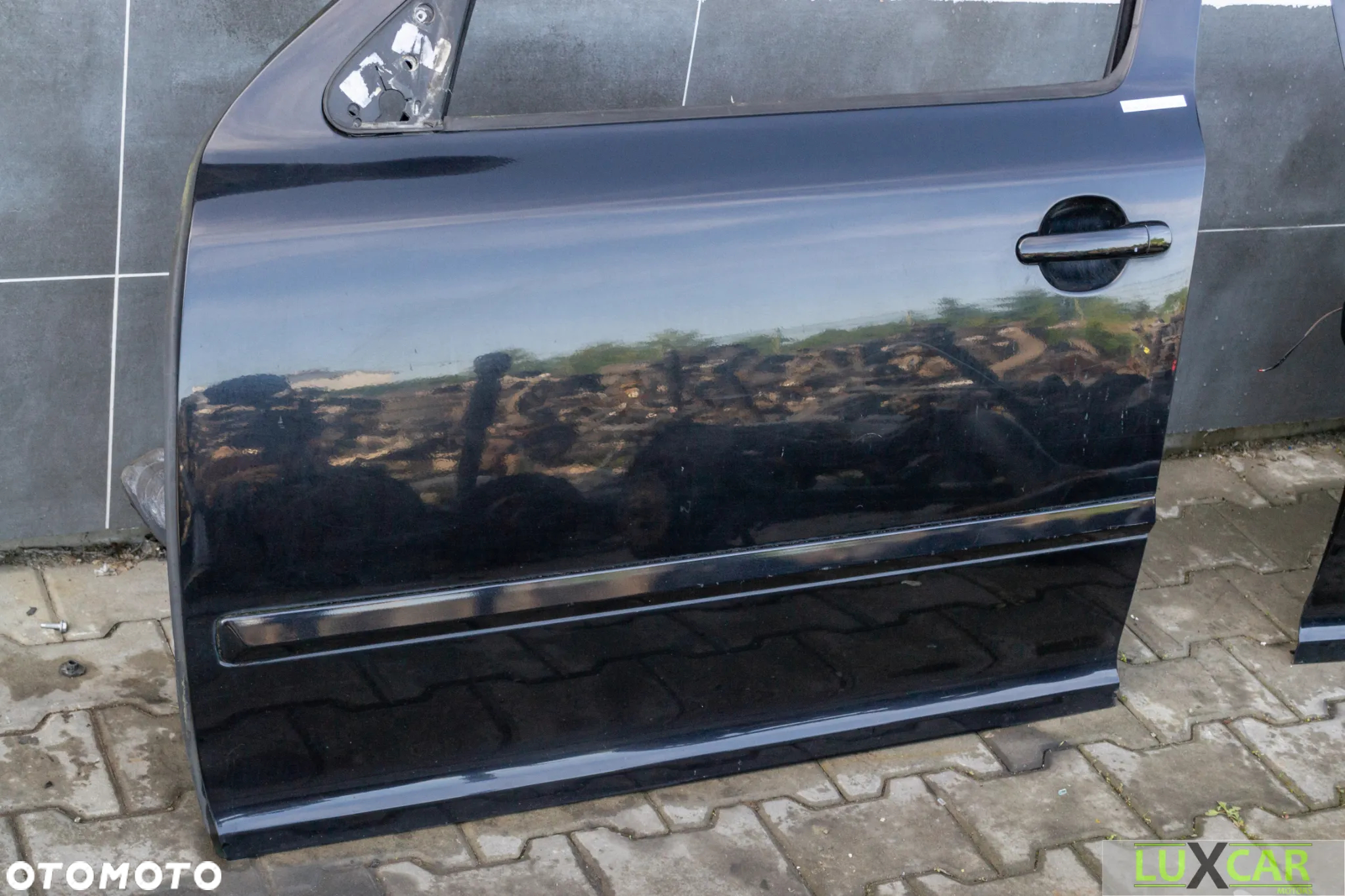 SKODA OCTAVIA II 2 VRS HATCHBACK DRZWI LEWE PRZÓD PRZEDNIE CZARNE LF9R GORLICE RZ3/59 - 2