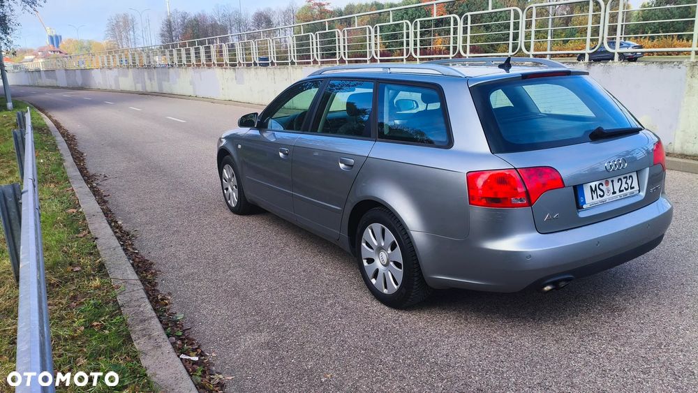 Audi A4 Avant 2.0 TDI DPF - 17