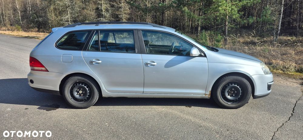 Volkswagen Golf 1.6 Comfortline - 8