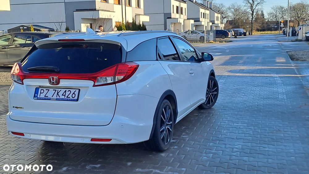 Honda Civic 1.8 Elegance - 3