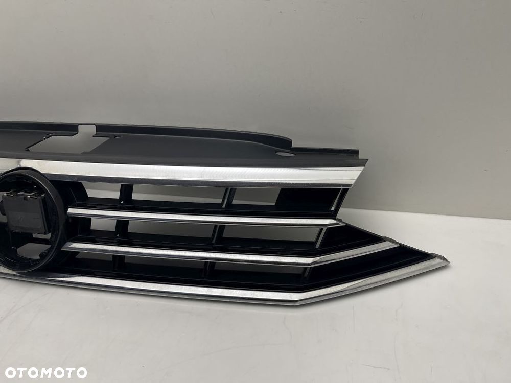 GRILL ATRAPA RADAR VW PASSAT B8 LIFT 3G0853653N 3Q0907550E - 3