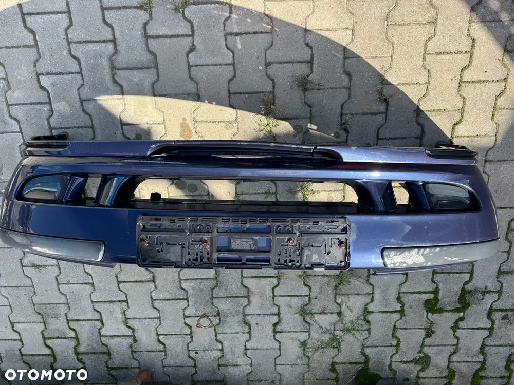 ZDERZAK PRZÓD VOLVO V40 - 1