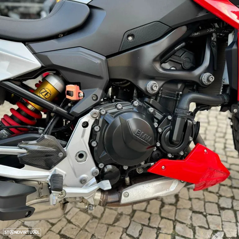 BMW F 900 R - 13