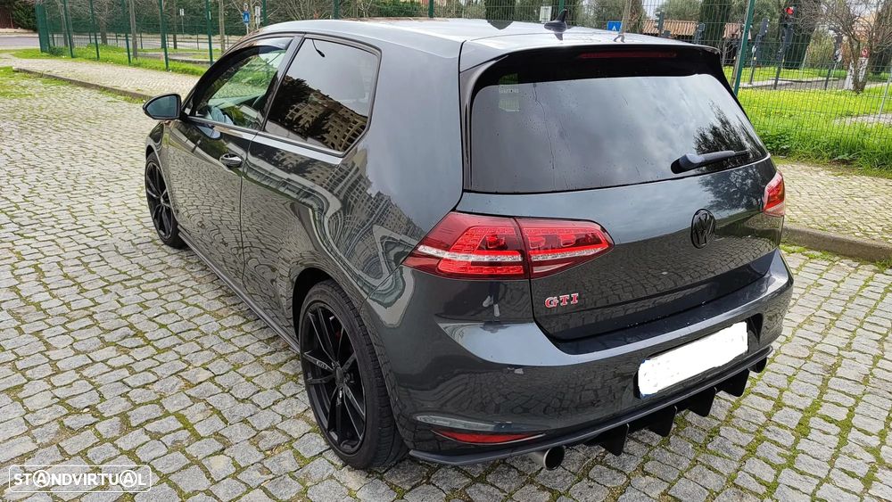 VW Golf 2.0 TSi GTi Performance - 6