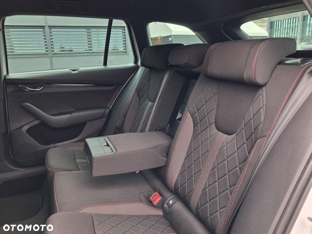Skoda Octavia 2.0 TDI 4x4 RS DSG - 17
