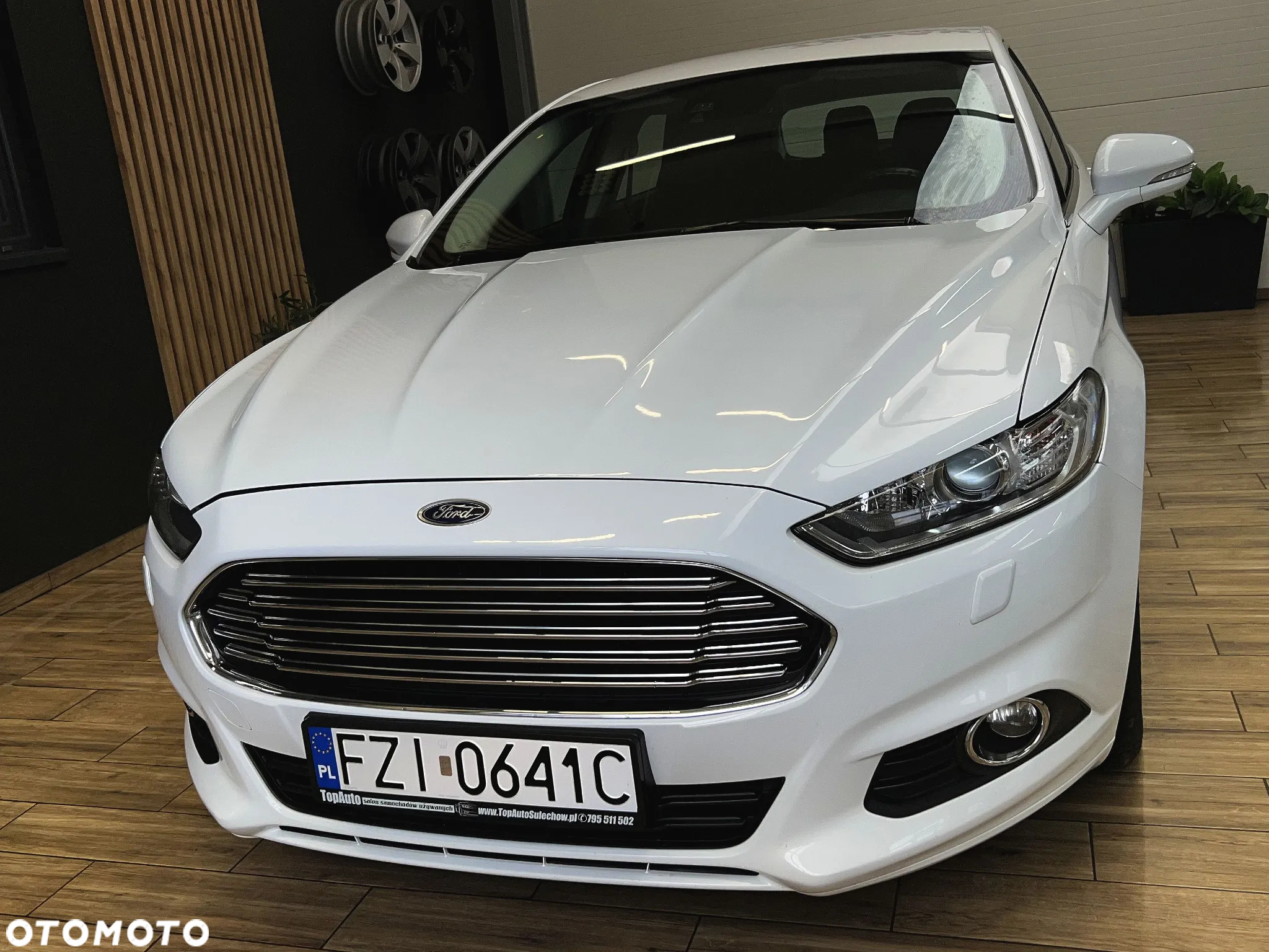 Ford Mondeo 2.0 TDCi Trend PowerShift - 16