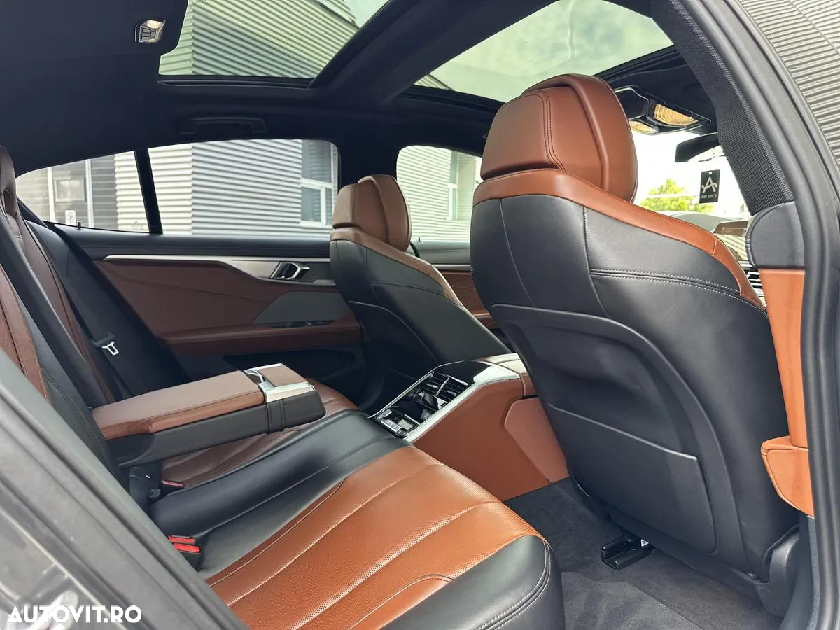 BMW Seria 8 840i xDrive - 9