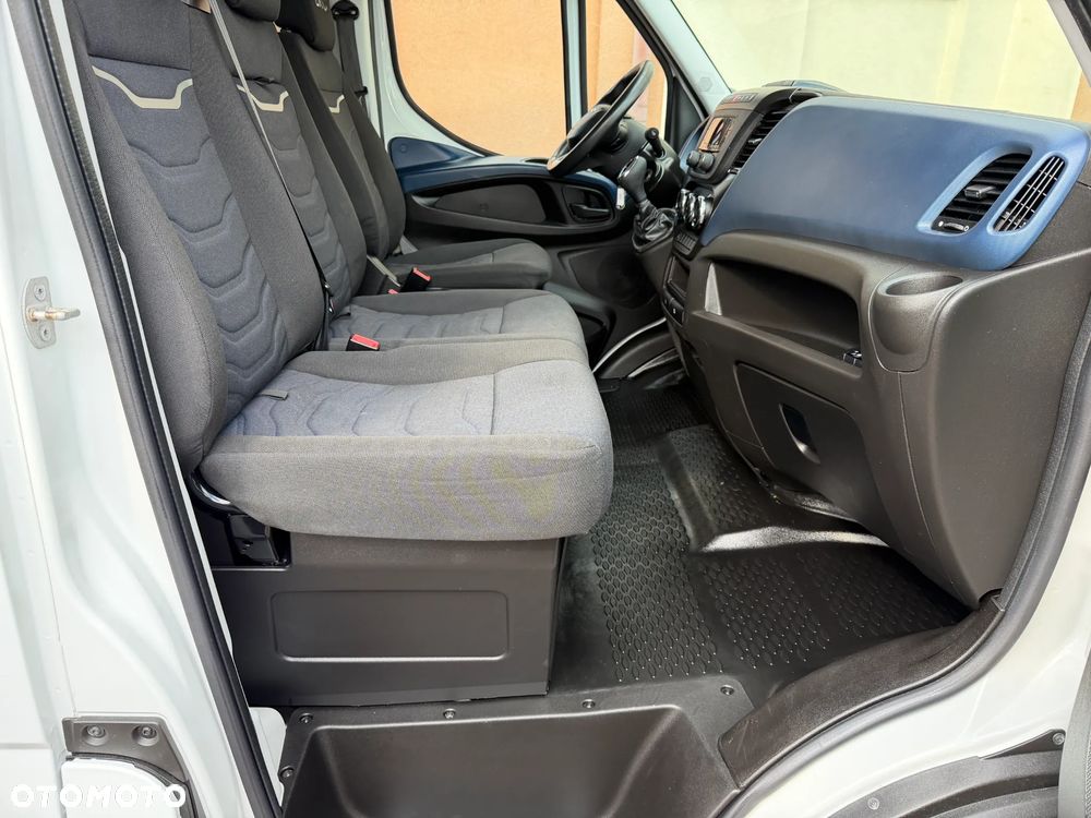 Iveco Daily 3,0 Izoterma 10 EP Winda - 28