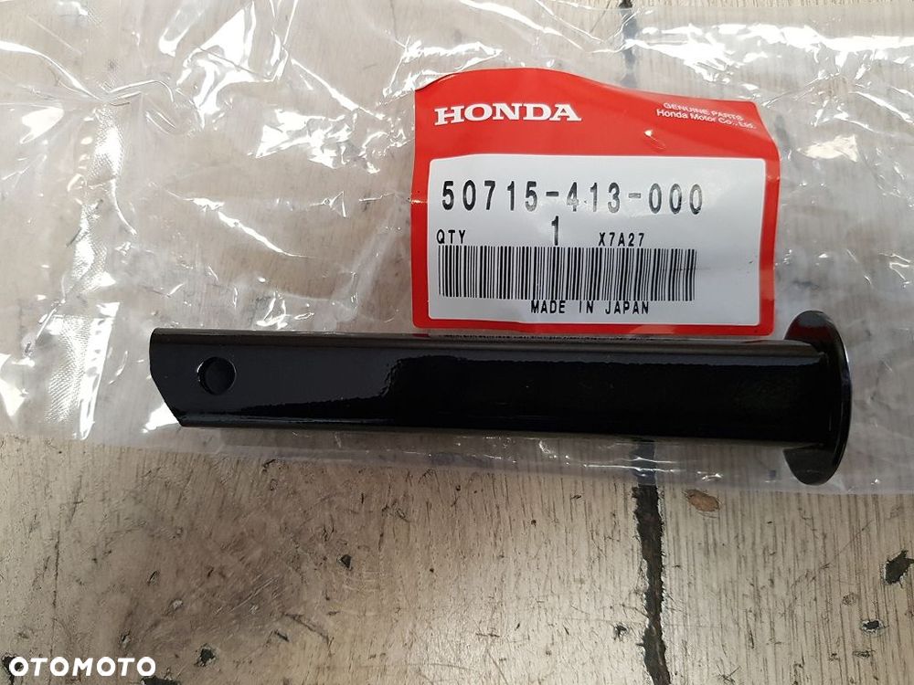 Podnóżek pasażera Honda VT750 VT1300 CB450 GL500  50715-413-000 - 3