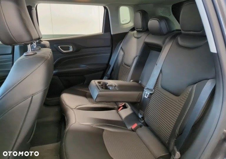 Jeep Compass 1.5 T4 mHEV Limited FWD S&S DCT - 7