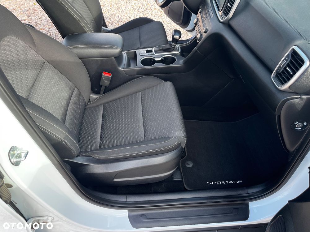 Kia Sportage 1.6 T-GDI L 2WD DCT - 34