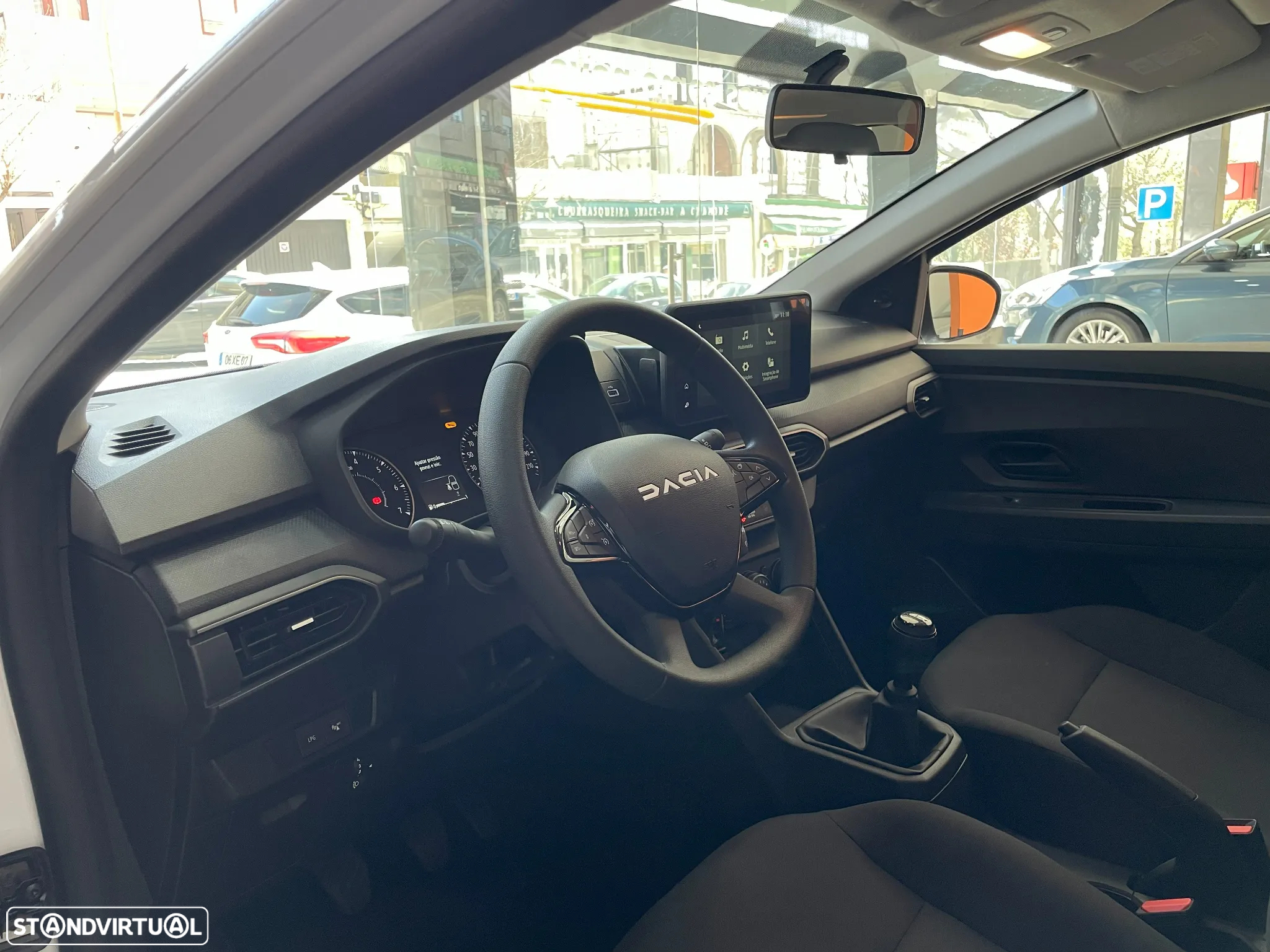Dacia Sandero - 4