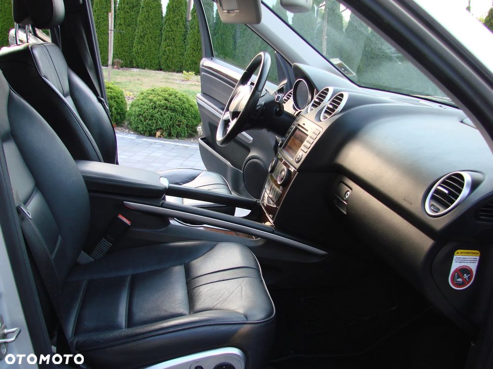 Mercedes-Benz ML - 20