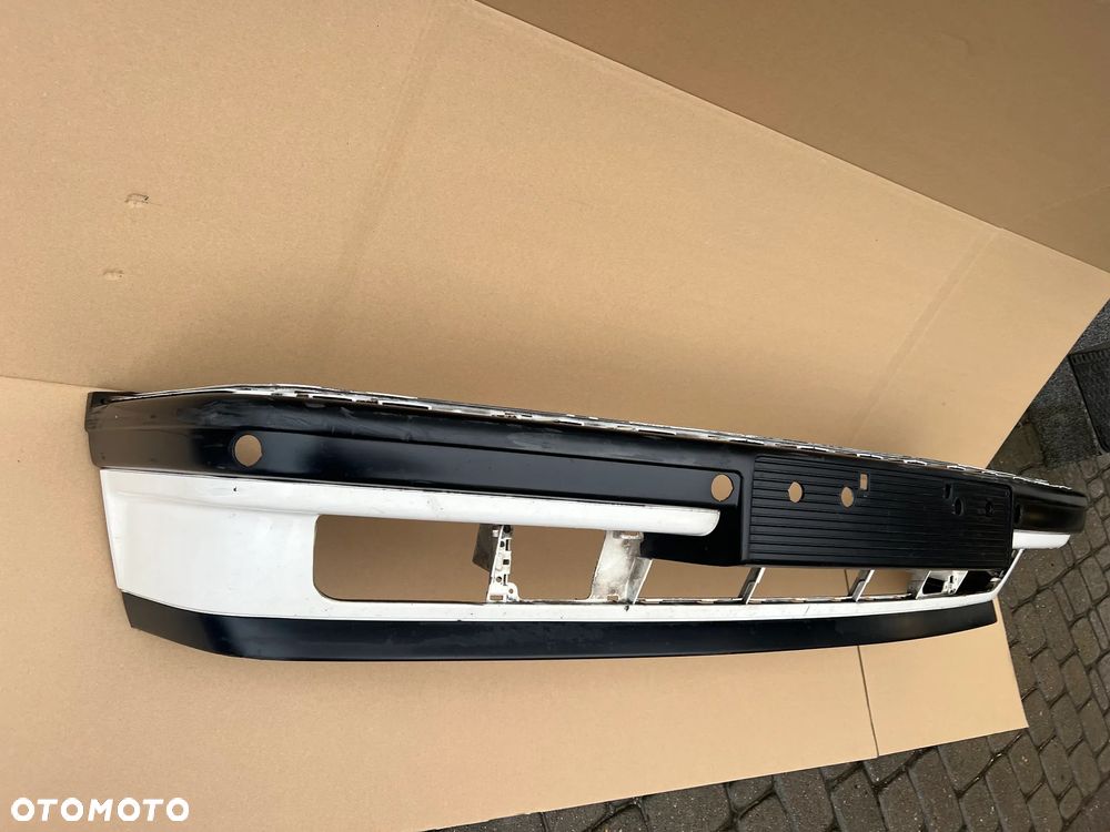 BMW 7 E32 ZDERZAK PRZEDNI PRZEDNI - 2