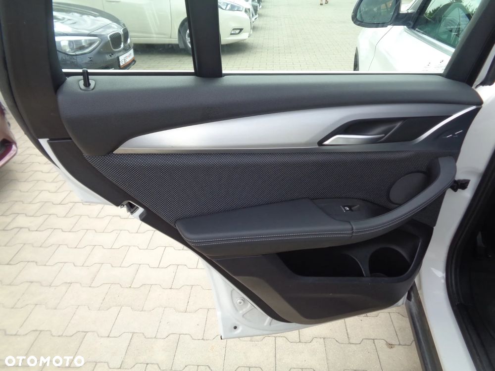 BMW X4 xDrive20d Business Edition sport - 17
