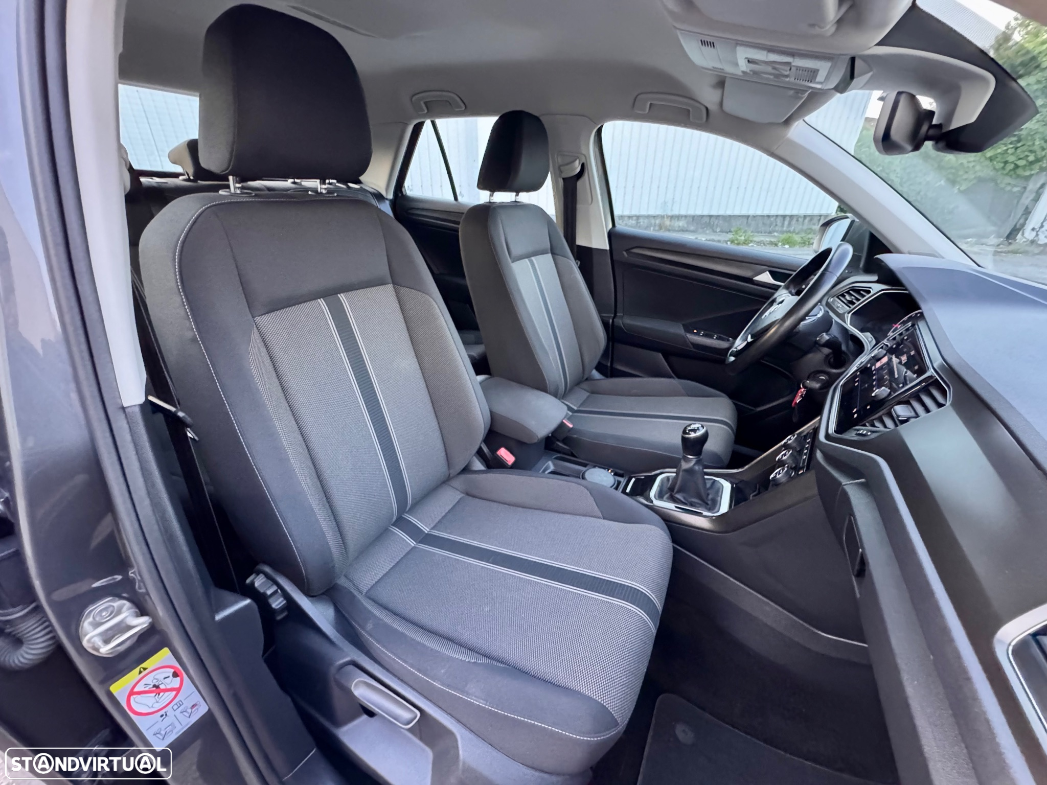 VW T-Roc 1.0 TSI Style - 23