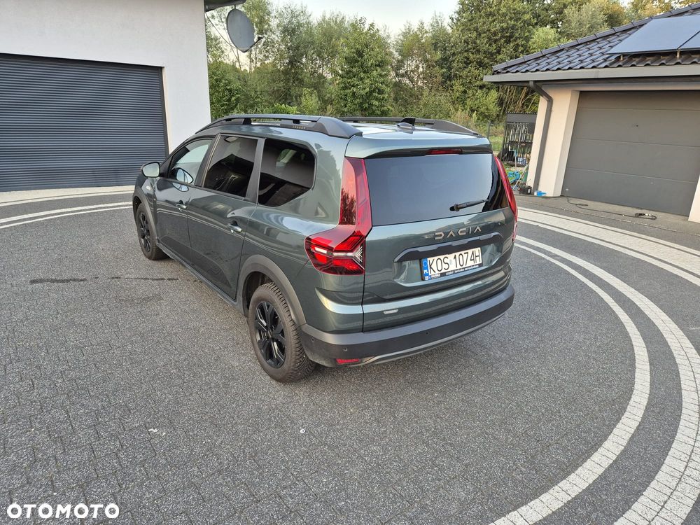 Dacia Jogger 1.6 Full Hybrid 140 Extreme MMT - 4