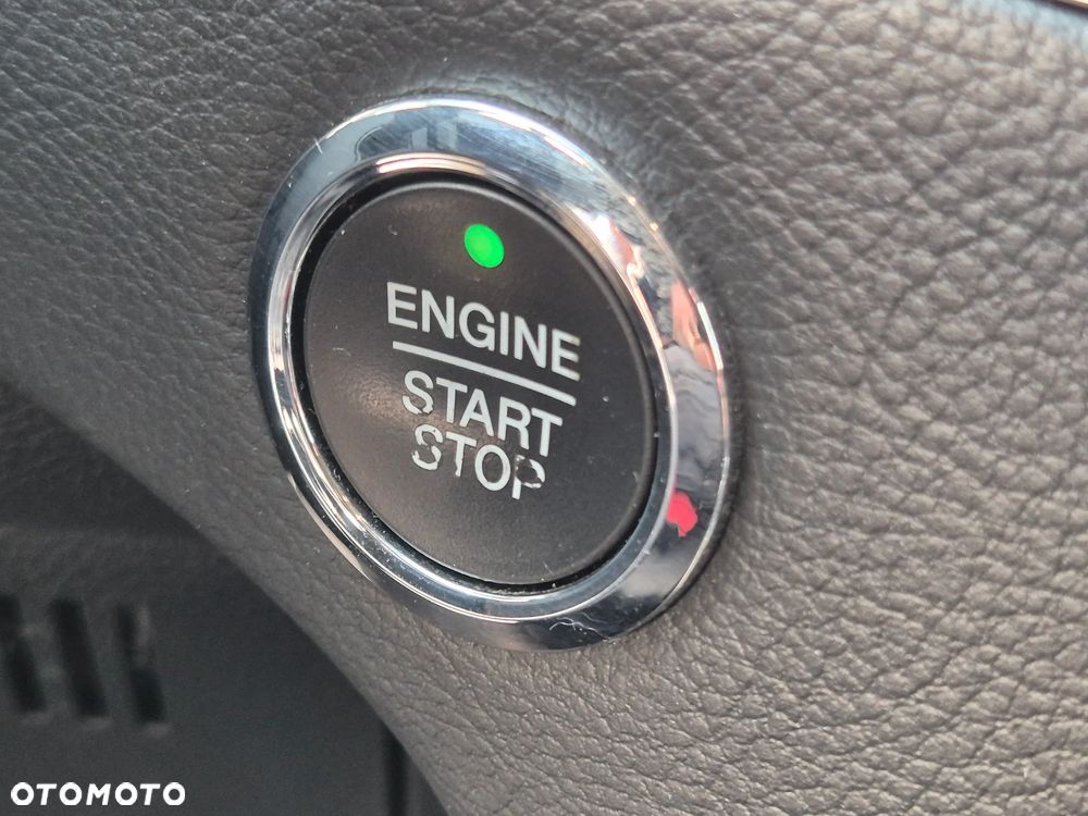 Ford S-Max 2.0 TDCi Titanium - 30