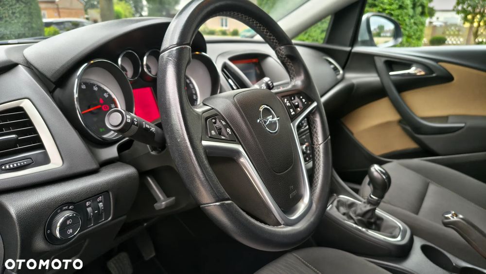 Opel Astra - 20