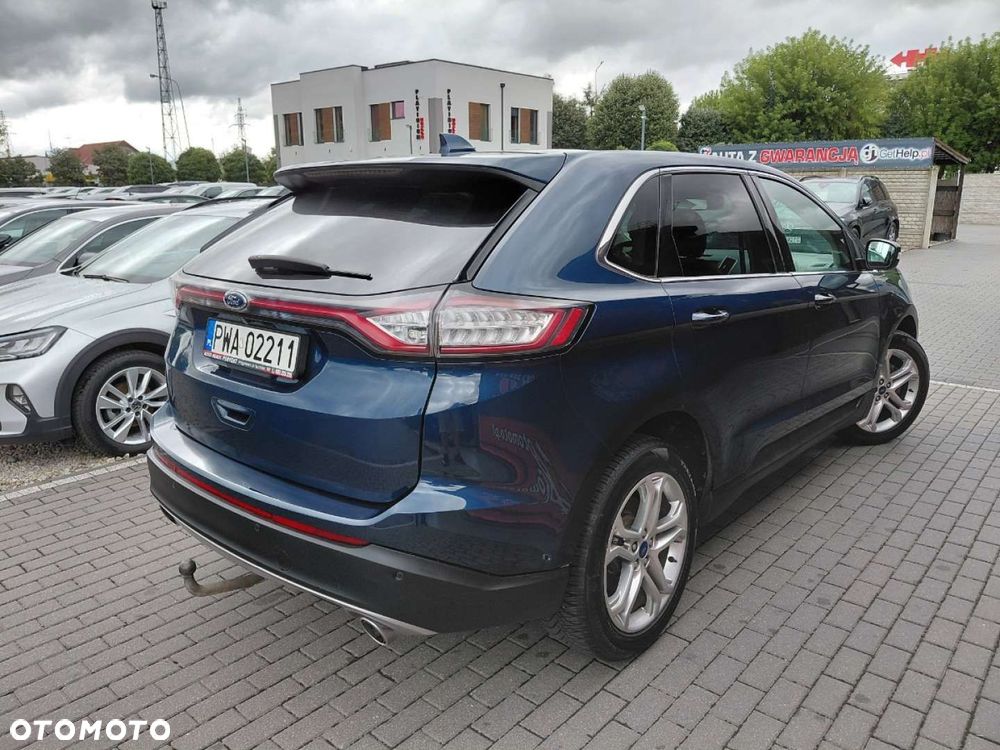 Ford Edge - 8