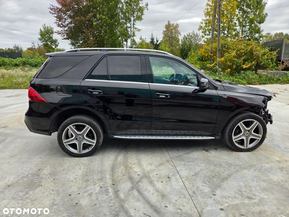 Mercedes-Benz GLE 350 d 4Matic 9G-TRONIC AMG Line - 5