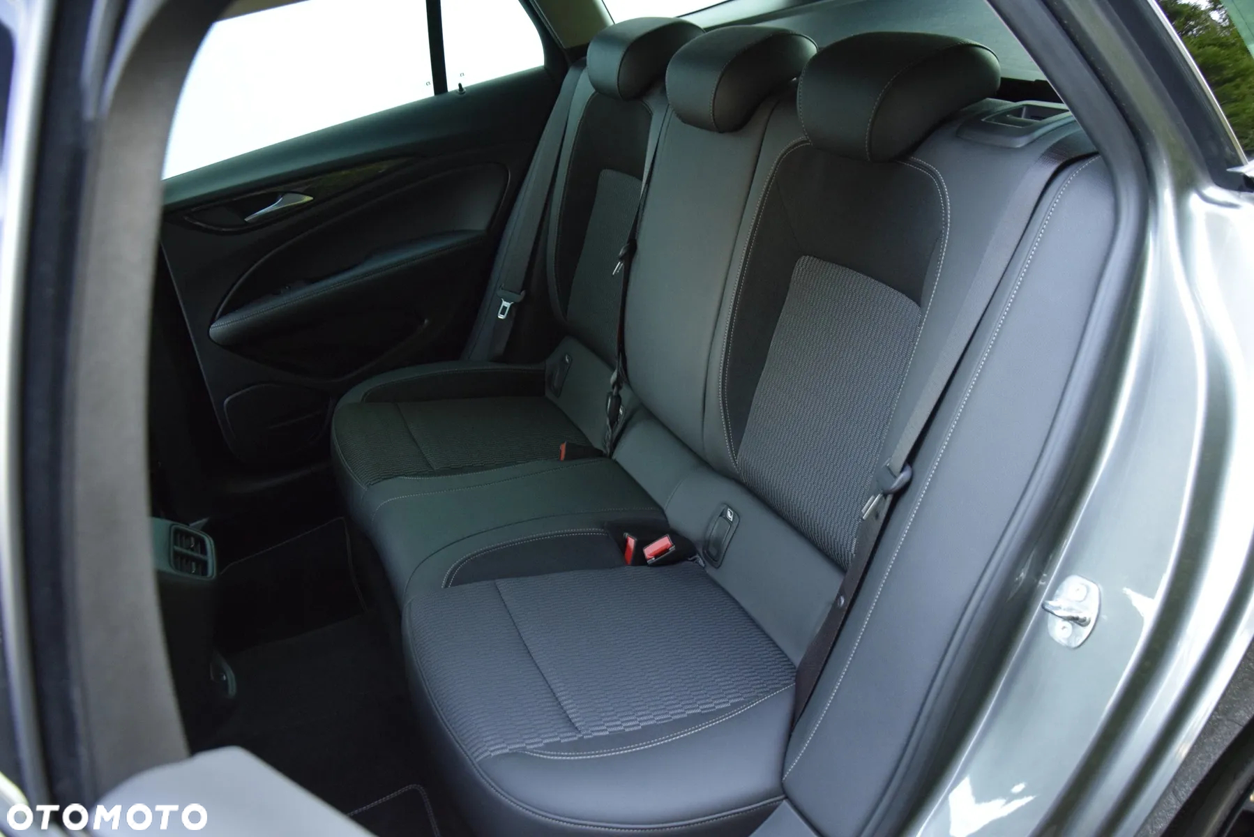 Opel Insignia Sports Tourer 2.0 Diesel Exclusive - 26