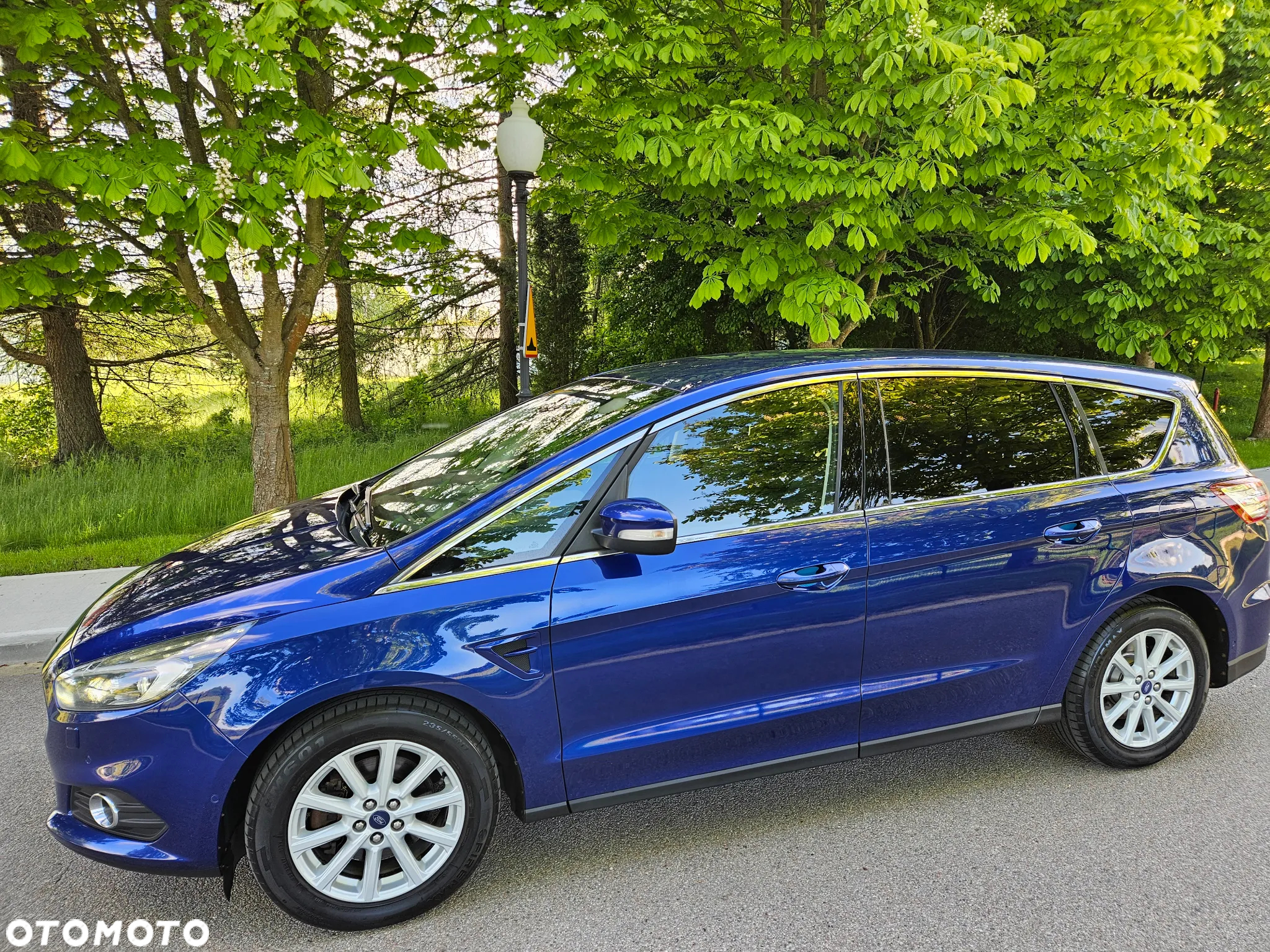 Ford S-Max 2.0 TDCi Titanium PowerShift - 29