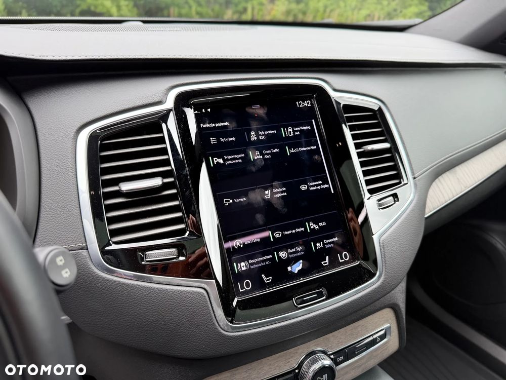 Volvo XC 90 T6 AWD Geartronic Inscription - 35