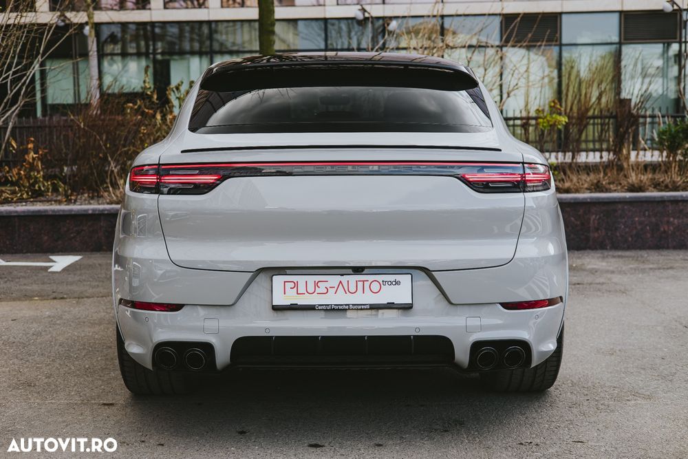 Porsche Cayenne - 13