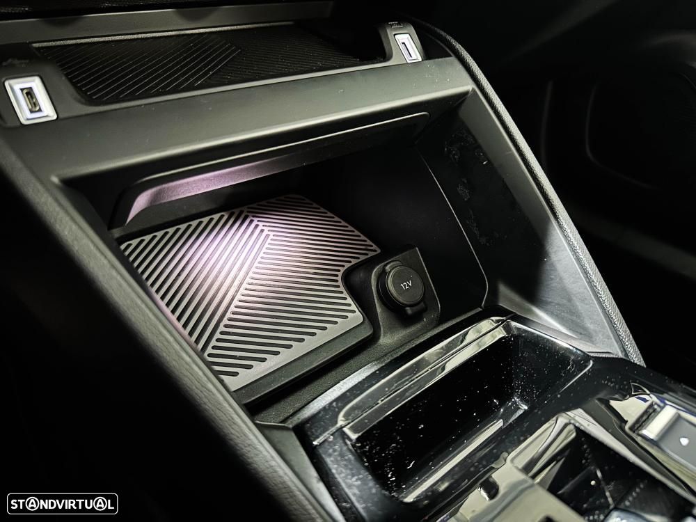 Citroën C4 PureTech 130 Stop&Start EAT8 PLUS - 32