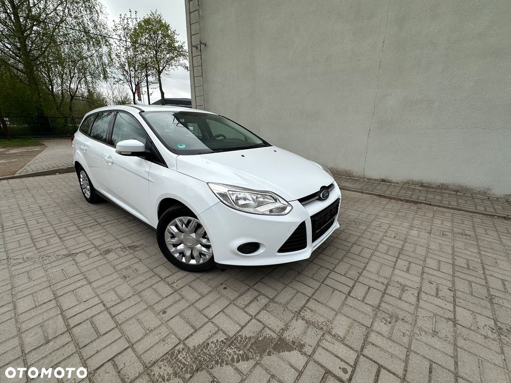 Ford Focus 1.6 TDCi DPF Trend - 9