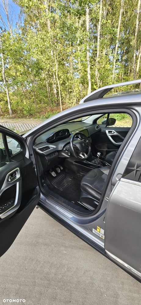 Peugeot 2008 BlueHDi FAP 120 STOP & START Crossway - 28