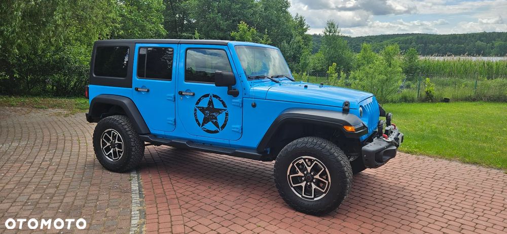Jeep Wrangler - 4