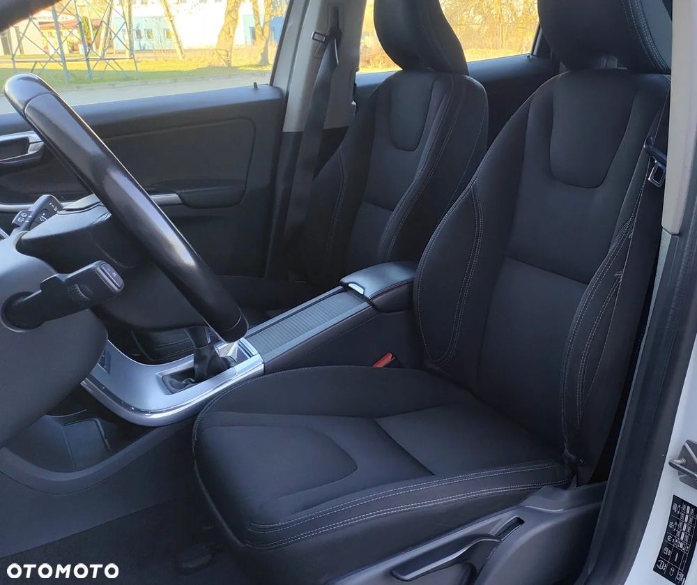 Volvo XC 60 - 16