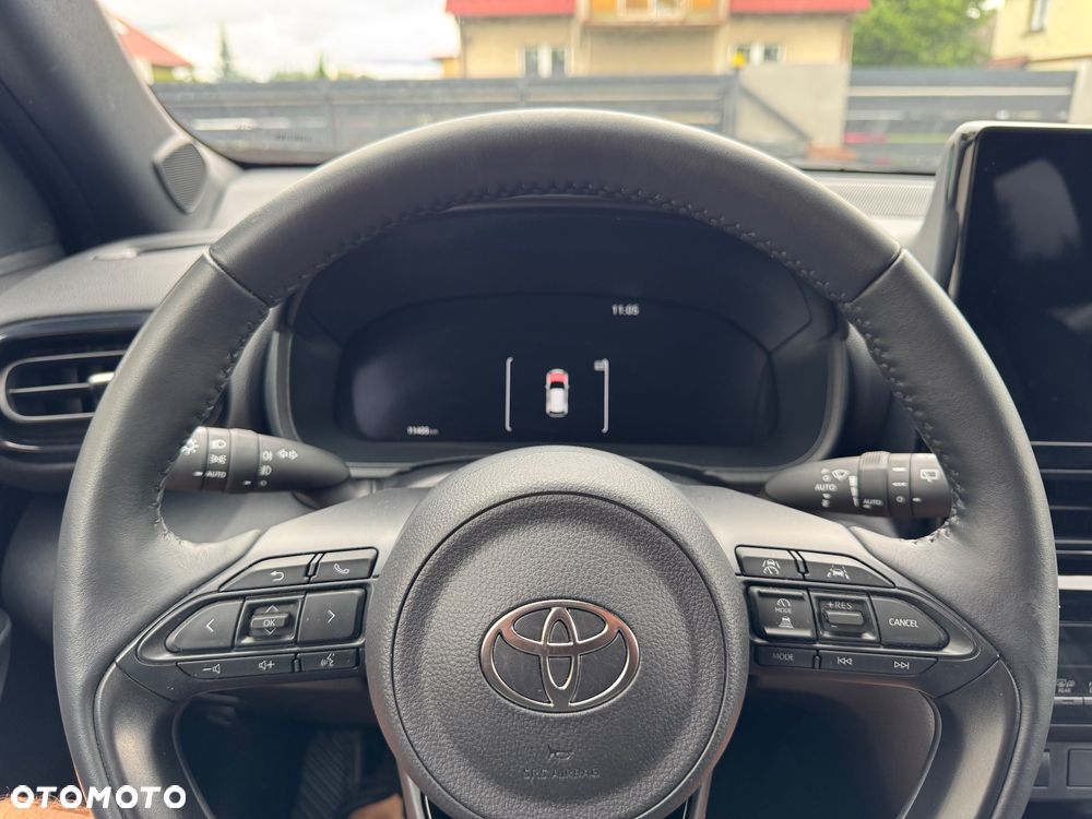 Toyota Yaris Cross Hybrid 1.5 Executive - 31