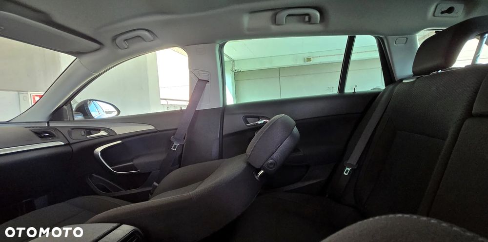 Opel Insignia - 27